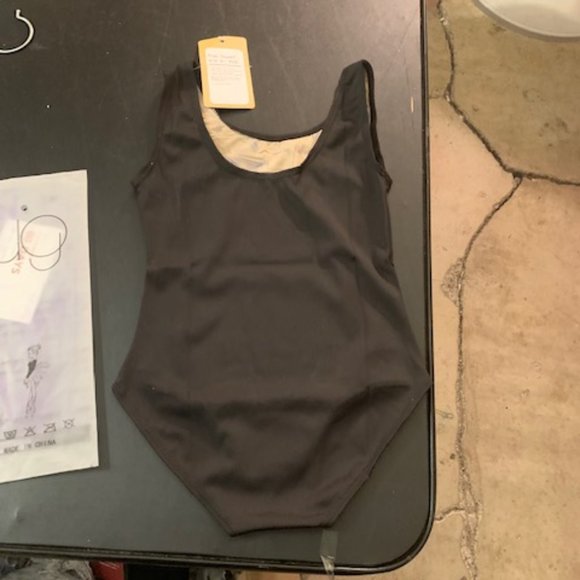 Di PUG Little Girl's Black Tank Leotard XS NWT - Picture 3 of 7